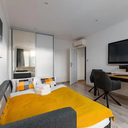 Plac Grunwaldzki Inviting By Bookinghost شقة *