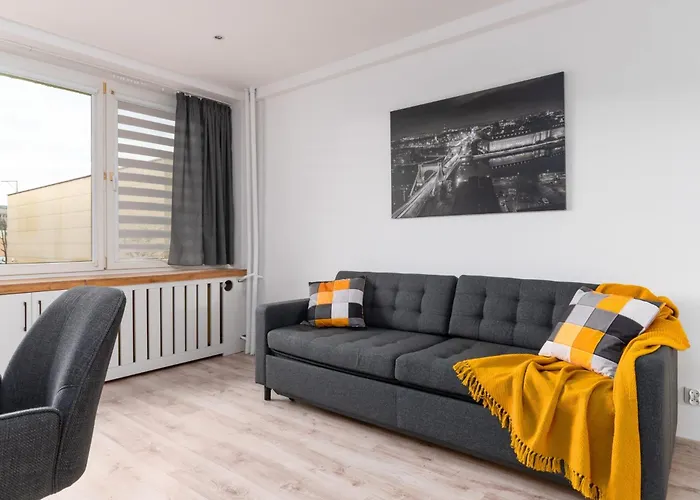 Plac Grunwaldzki Inviting By Bookinghost Appartement